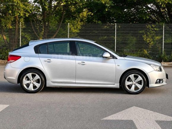 2012 MODEL // SUNROOFLU//177.000KM//HATASIZ OTOMATİK//FULL+FULL