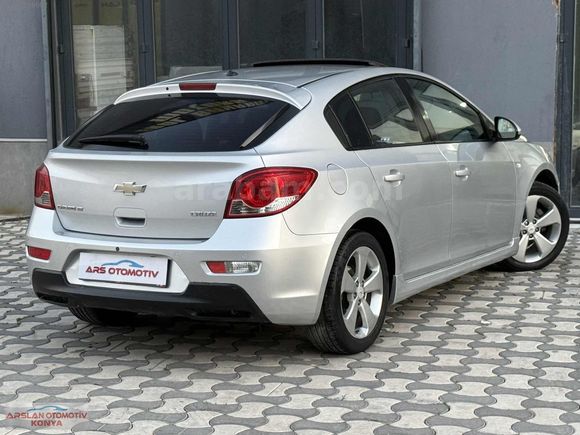 ARS OTOMOTİV DEN 2012 MODEL CHEVROLET CRUZE SONRUF LU