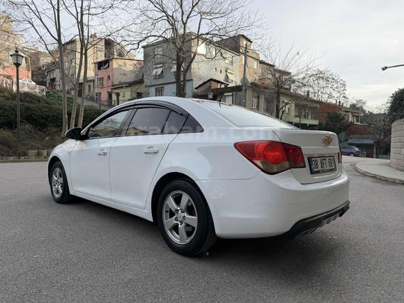 173 BİN KM DE OTOMATİK 124 LÜK CRUZE