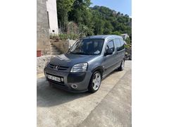 Sahibinden Peugeot Partner 1.6 HDI Adventure 2010 Model 