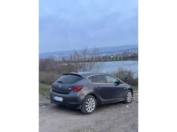 Sahibinden Opel Astra 1.6 Cosmo 2011 Model 
