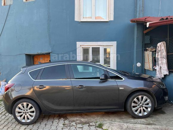 Sahibinden Opel Astra 1.6 Cosmo 2011 Model 