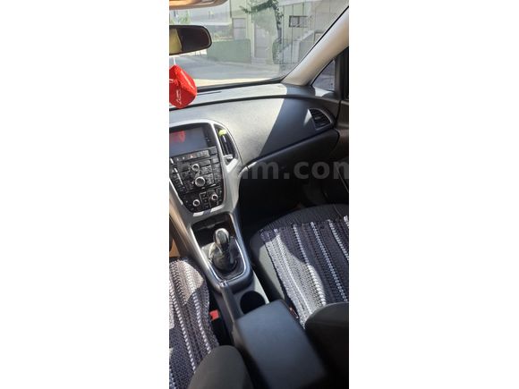 Sahibinden Opel Astra 1.6 Edition 2015 Model