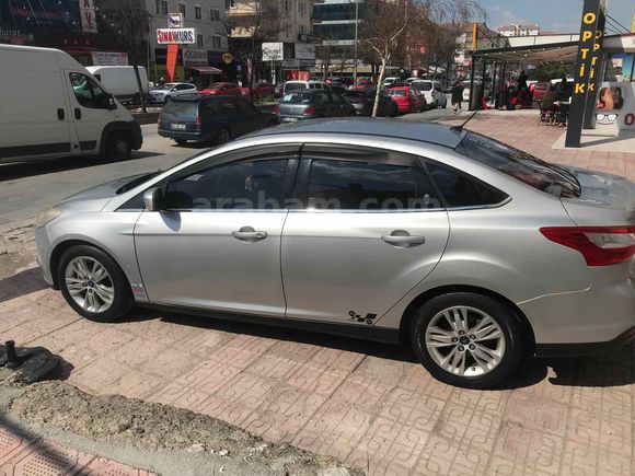 Sahibinden Ford Focus 1.6 TDCi Trend 2012 Model 