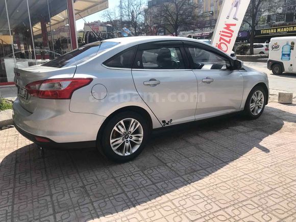 Sahibinden Ford Focus 1.6 TDCi Trend 2012 Model 