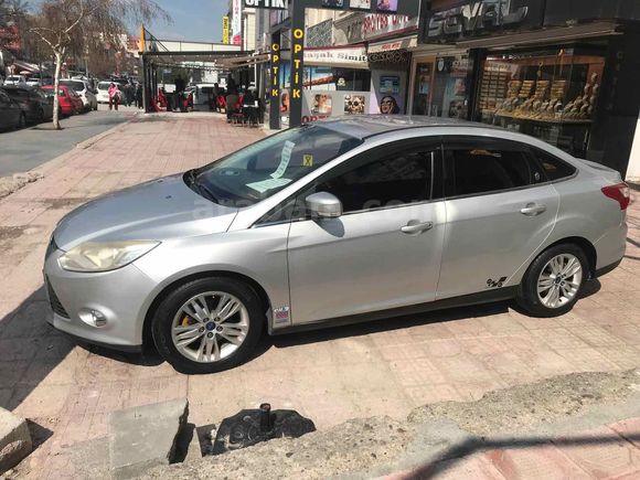 Sahibinden Ford Focus 1.6 TDCi Trend 2012 Model 