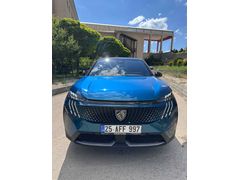 Sahibinden Peugeot 3008 1.2 Hybrid GT 2025 Model  10.000 km Yeşil (metalik)