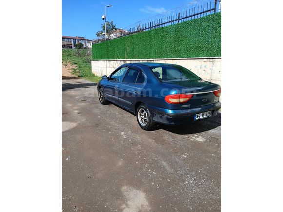 Sahibinden Renault Megane 1.6 RTA 1999 Model