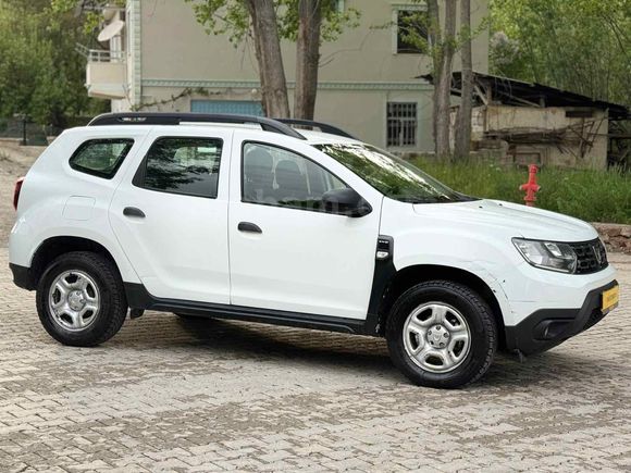 HATASIZ 2021 DACİA DUSTER 1.5 4*4 175.000 KM 