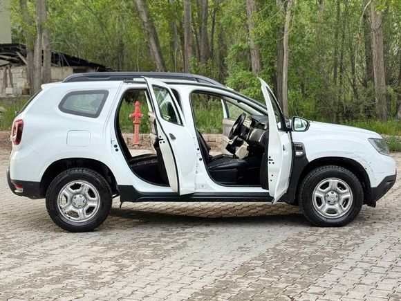 HATASIZ 2021 DACİA DUSTER 1.5 4*4 175.000 KM 