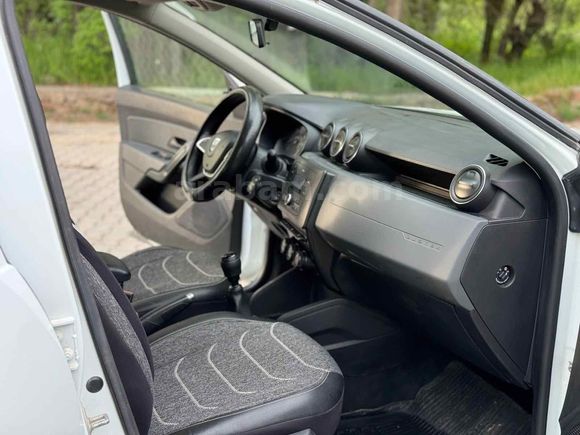 HATASIZ 2021 DACİA DUSTER 1.5 4*4 175.000 KM 