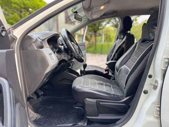 HATASIZ 2021 DACİA DUSTER 1.5 4*4 175.000 KM 