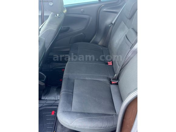 ROTA AUTODAN FORD B MAX DÜŞÜK KM DEĞİŞENSİZ FULL PAKET