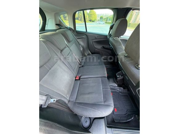 ROTA AUTODAN FORD B MAX DÜŞÜK KM DEĞİŞENSİZ FULL PAKET