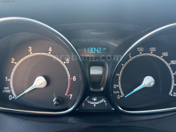 ROTA AUTODAN FORD B MAX DÜŞÜK KM DEĞİŞENSİZ FULL PAKET