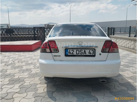 TEMİZ VE BAKIMLI 2005 Model Honda Civic 1.6 VTEC LS