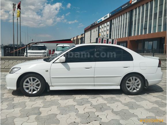 TEMİZ VE BAKIMLI 2005 Model Honda Civic 1.6 VTEC LS