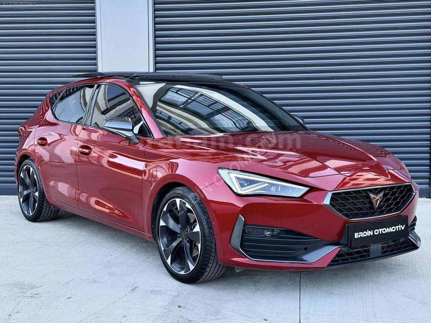 Galeriden Cupra Leon 1.5 eTSI Standart 2023 Model İstanbul 44.000 km Bordo 2
