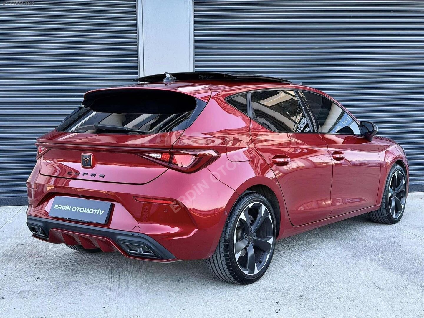Galeriden Cupra Leon 1.5 eTSI Standart 2023 Model İstanbul 44.000 km Bordo 6