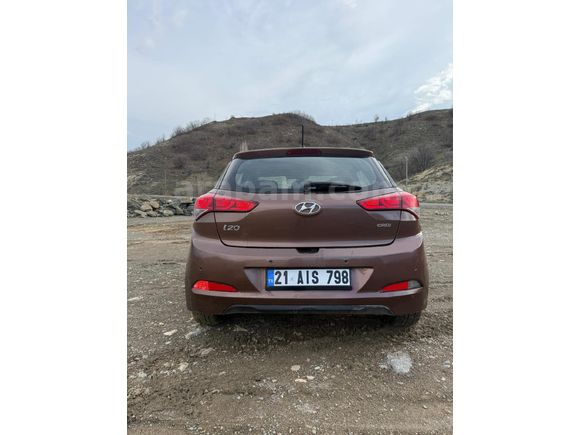 Sahibinden Hyundai i20 1.4 CRDi Style 2017 Model