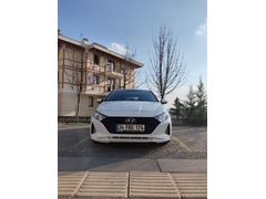 HYUNDAİ İ20 1.4MPİ OTOMATİK 82.000KM SERVİS BAKIMLI TRAMERSİZ