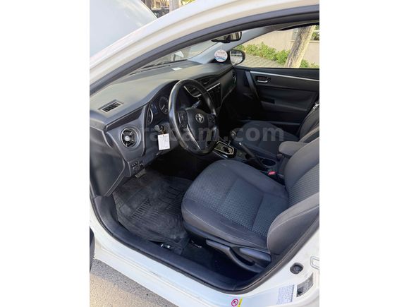 Sahibinden Toyota Corolla 1.4 D-4D Advance 2016 Model 