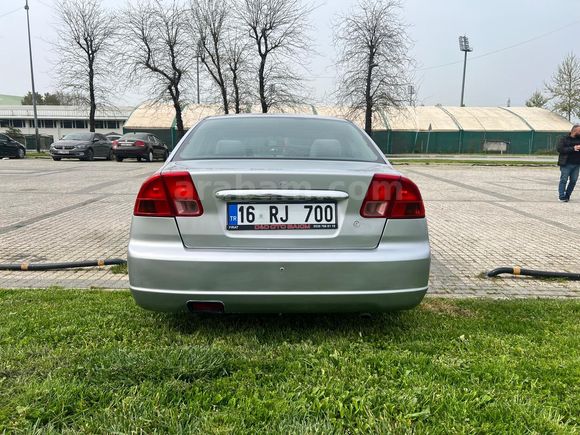 Sahibinden Honda Civic 1.6i VTEC LS 2002 Model