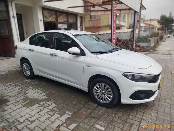 FİAT EGEA 2023 MODEL BOYASIZ-DEĞİŞENSİZ