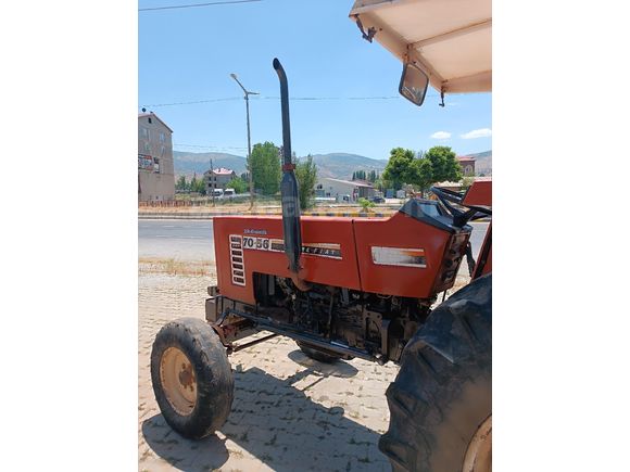 Galeriden Traktör Türk Muş