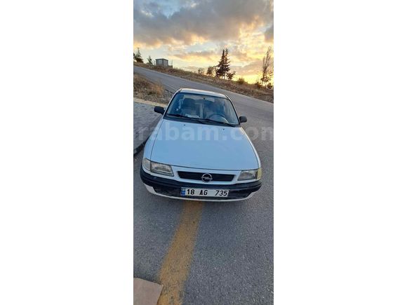 Sahibinden Opel Astra 1.6 GL 1995 Model 