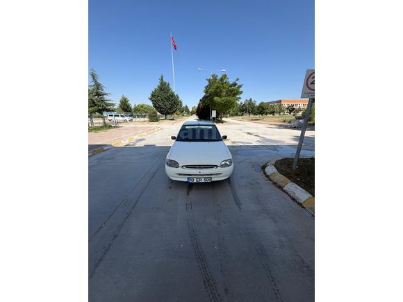 Sahibinden Ford Escort 1.6 CLX 1997 Model