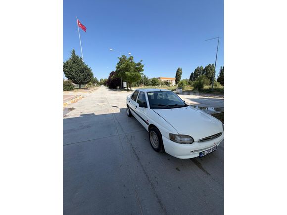 Sahibinden Ford Escort 1.6 CLX 1997 Model