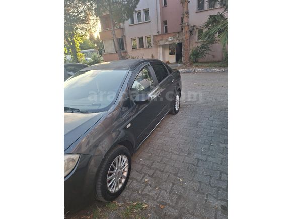 Sahibinden Fiat Linea 1.6 Multijet Dynamic Plus 2011 Model
