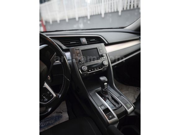 Servis bakımlı Honda Civic 1.6i VTEC Eco Elegance 2018 Model