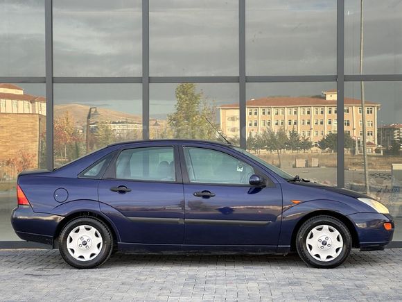 Sahibinden Ford Focus 1.6 Ambiente 2000 Model