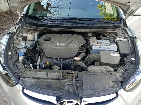 Sahibinden Hyundai Elantra 1.6 D-CVVT Mode 2011 Model