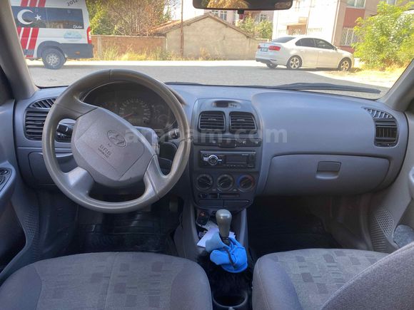 Sahibinden Hyundai Accent 1.5 CRDi Admire 2005 Model 