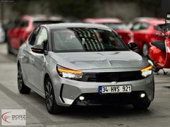 BORZ MOTOR'DAN 410.000 TL PEŞİNAT İLE 2023 OPEL CORSA GS CAMTAVN
