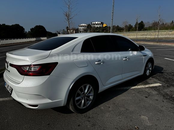 Sahibinden Renault Megane 1.5 Blue DCI Touch 2020 Model 