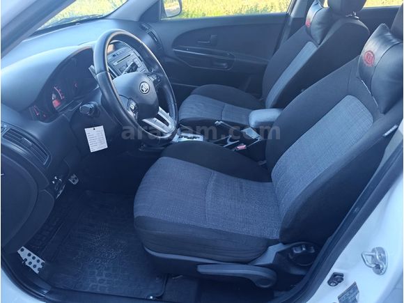 Galeriden Kia Ceed 1.6 CRDi Motion 2011 Model Aksaray