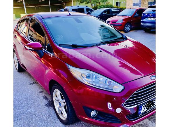Sahibinden Ford Fiesta 1.6 Titanium 2015 Model 