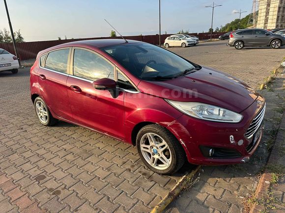 Sahibinden Ford Fiesta 1.6 Titanium 2015 Model 