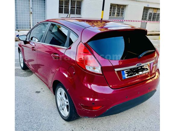 Sahibinden Ford Fiesta 1.6 Titanium 2015 Model 