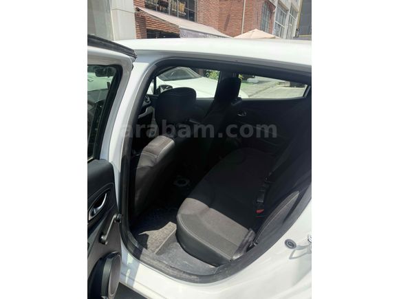 Galeriden Renault Clio 0.9 TCe Joy 2020 Model İstanbul
