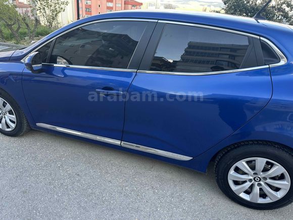 Sahibinden Renault Clio 1.0 TCe Joy 2022 Model 