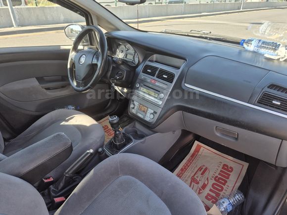 Sahibinden Fiat Linea 1.6 Multijet emotion 2011 Model