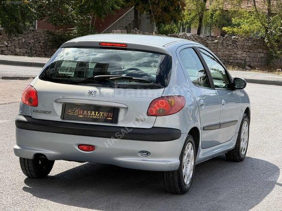 2004 MODEL PEJO 206 1.4 X LİNE TR DEK 53 BİN KMDE KLİMALI