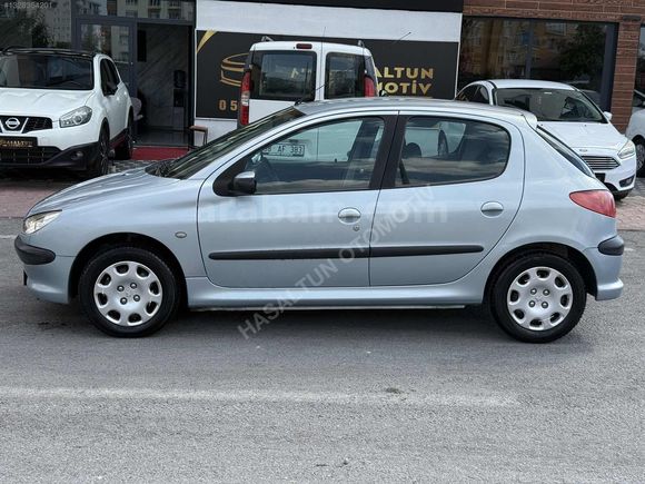 2004 MODEL PEJO 206 1.4 X LİNE TR DEK 53 BİN KMDE KLİMALI