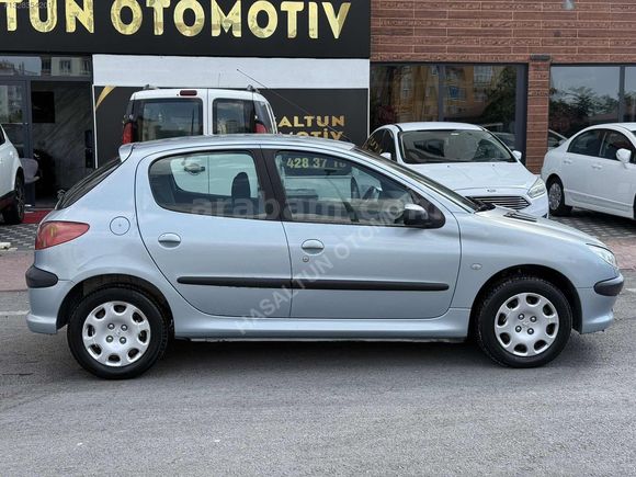 2004 MODEL PEJO 206 1.4 X LİNE TR DEK 53 BİN KMDE KLİMALI