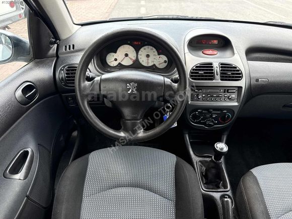 2004 MODEL PEJO 206 1.4 X LİNE TR DEK 53 BİN KMDE KLİMALI